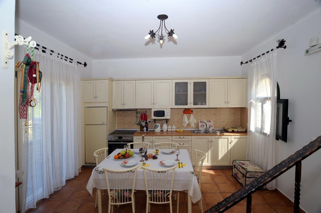 Stalakton Country Maisonettes Halikounas Номер фото